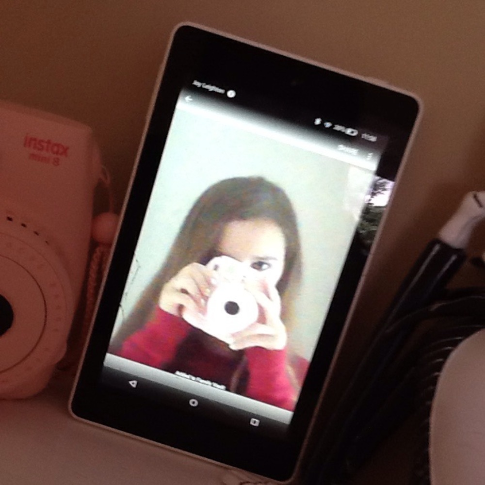 Meet your Posher, Eve